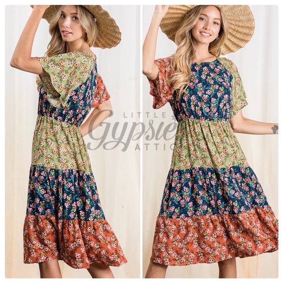 Handmade Frolic in the Meadow Prairie Dress - Picture 6 of 14